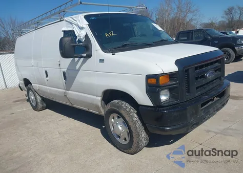 2009 Ford E-350 Super Duty Commercial из США, поврежденный, VIN 1FTSE34L09DA47034